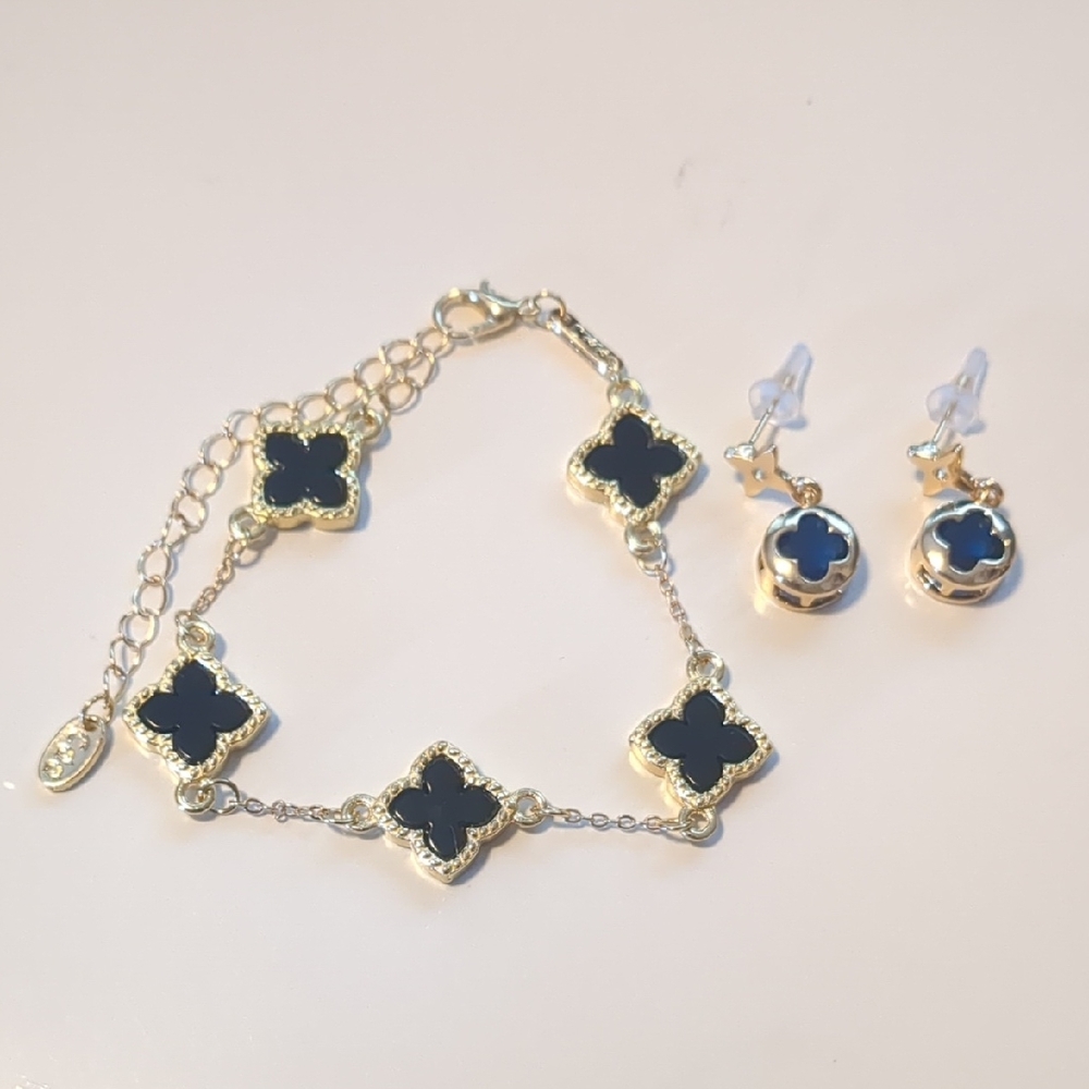 Elegant Gold and Black Jewelry Set